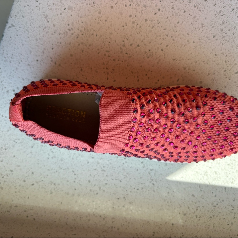 Kenneth Cole Cameron Jewel jogger Women's Gem Studded Slip-On Shoes. NWT in box